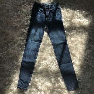 Skinny jeans